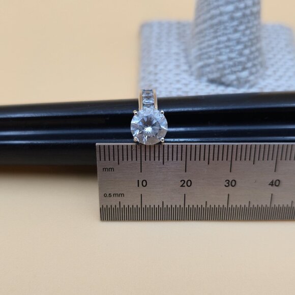 Size 7 Sterling Silver Round Cubic Zirconia With Channel Accents Ring A4799 - Picture 9 of 10